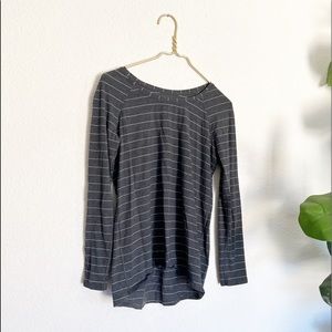 LULULEMON Gray White Stripe Long Sleeve Loose Fit Tee